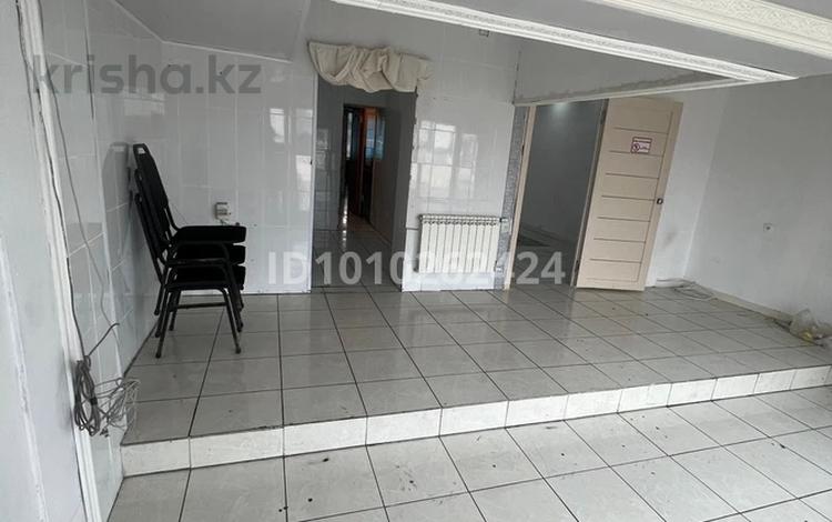 Еркін · 90 м², бағасы: 350 000 ₸ в Актау, 8-й мкр — фото 4