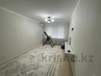 2-бөлмелі пәтер · 54.2 м² · 3/5 қабат, 11 микрорайон, бағасы: 21 млн ₸ в Актобе