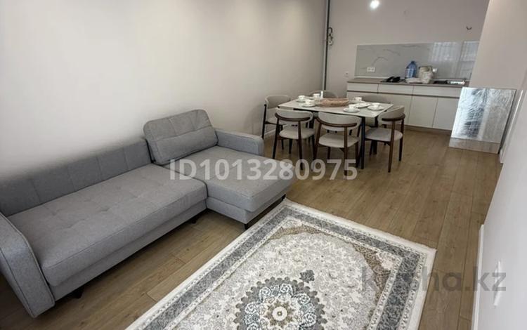 3-бөлмелі пәтер · 70 м² · 8/9 қабат, Нұрсая ш/а., Абулхайыр-хана 51в, бағасы: 600 000 ₸ в Атырау, мкр Нурсая — фото 2