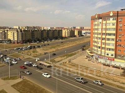 2-комнатная квартира · 64 м² · 8/9 этаж, мкр. Алтын орда, Тауелсиздик за 24.9 млн ₸ в Актобе