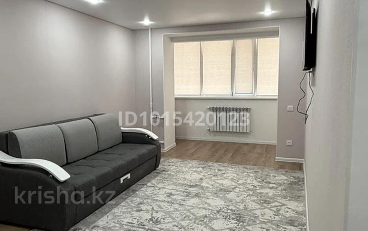 1-комнатная квартира · 36 м² · 4/9 этаж, Жукова 21 — Вокзал за 170 000 ₸ в Уральске — фото 2