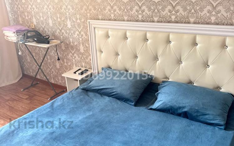 1-комнатная квартира · 50 м² · 1/5 этаж, мкр 5, Абилхайр Хан 67 Б — Малая Алия- Стадион- Абилхайр Хан за 8 000 ₸ в Актобе — фото 12