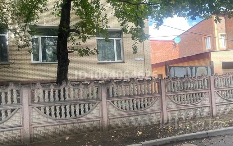 Жеке үй · 7 бөлме · 280 м² · 8 сот., мкр Новый Город — Чижевского, бағасы: 255 млн ₸ в Караганде, Казыбек би р-н — фото 8