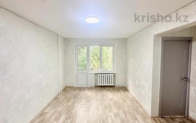 1-комнатная квартира · 32.1 м² · 4/5 этаж, Назарбаева 46/2 за 13 млн ₸ в Усть-Каменогорске — фото 9