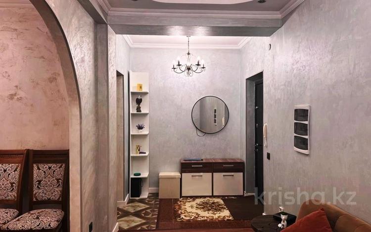 2-бөлмелі пәтер · 67 м² · 5/12 қабат, Толе би, бағасы: 46 млн ₸ в Алматы, Ауэзовский р-н — фото 2