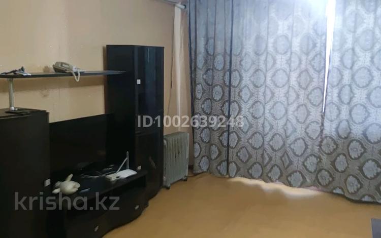 2-бөлмелі пәтер · 68 м² · 5/5 қабат, Мкр5 1аб, бағасы: 9 млн ₸ в  — фото 3