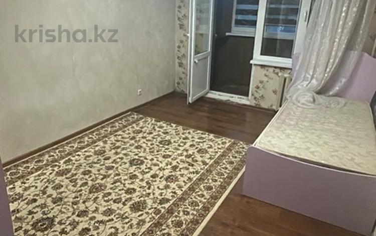 3-комнатная квартира · 60 м² · 4/5 этаж, мкр Айнабулак-3 120 за 300 000 ₸ в Алматы, Жетысуский р-н — фото 2