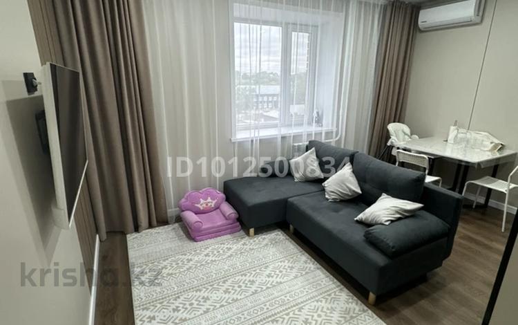 2-бөлмелі пәтер · 41.3 м² · 5/9 қабат, Сатпаева 1, бағасы: 250 000 ₸ в Семее — фото 2