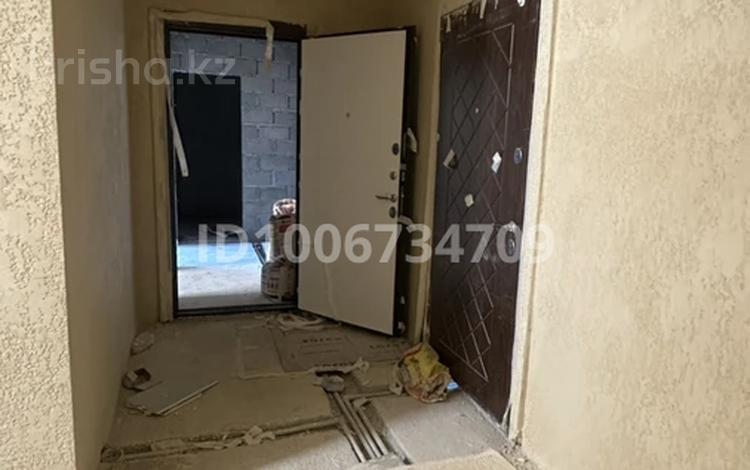 2-бөлмелі пәтер · 65 м² · 3/7 қабат, 2-й мкр 53, бағасы: 17 млн ₸ в Актау — фото 2