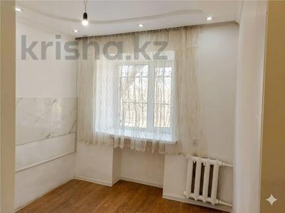 2-бөлмелі пәтер · 41.9 м² · 1/4 қабат, Майкудук, 11а микрорайон, бағасы: 12.8 млн ₸ в Караганде, Алихана Бокейханова р-н