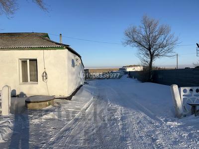 Үйдің бір бөлігі · 4 бөлме · 130 м² · 19 сот., Алаш 37 — Возле магазина, бағасы: 8 млн 〒 в Жангызкудуке