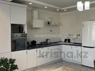 2-бөлмелі пәтер · 91 м² · 4/5 қабат, Алтын орда ш/а., Батыс 2 9/5 Корпус 2, бағасы: 37.2 млн ₸ в Актобе, мкр. Алтын орда
