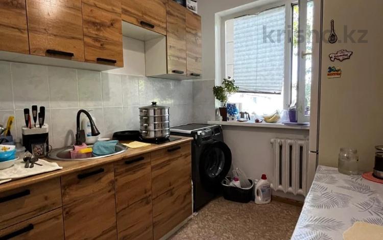 2-бөлмелі пәтер · 44 м² · 5/5 қабат, Майкудук, Мкр Восток-1 — Торг Помощь в ипотеке, в залог, беззалог и потреб кредите, бағасы: 13 млн ₸ в Караганде, Алихана Бокейханова р-н — фото 6