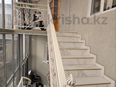 Отдельный дом · 7 комнат · 380 м² · 7 сот., Шаймерденова 214 — Сзади ЖК "Биик" за 190 млн 〒 в Шымкенте, Аль-Фарабийский р-н