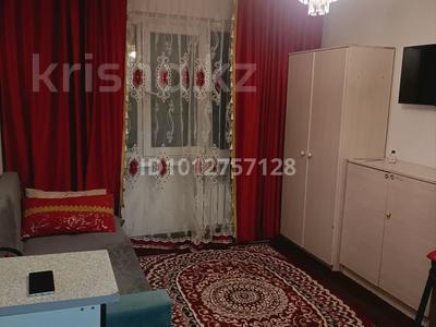 1-комнатная квартира · 17 м² · 4/4 этаж, мкр №7 1 — ТЦ Москва Абая алтынсарина за 170 000 ₸ в Алматы, Ауэзовский р-н