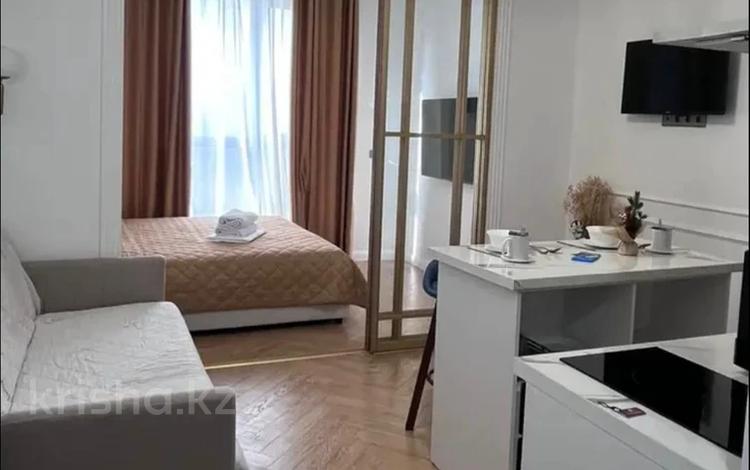 1-комнатная квартира · 50 м² · 7/13 этаж, Розыбакиева за 22 000 ₸ в Алматы, Бостандыкский р-н — фото 2