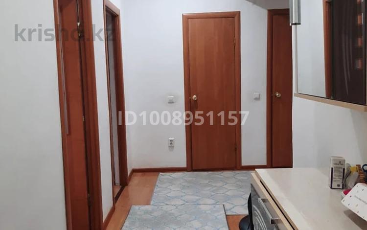 2-бөлмелі пәтер · 62.4 м² · 5/5 қабат, мкр Астана 15, бағасы: 24 млн ₸ в Уральске — фото 2