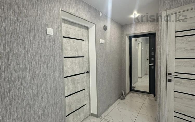 3-комнатная квартира · 64 м² · 1/5 этаж, Крылова 45 за 25.5 млн ₸ в Усть-Каменогорске — фото 10