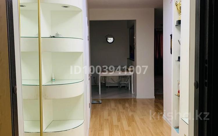 2-бөлмелі пәтер · 67.3 м² · 8/16 қабат, Иманова 26 — БЦ «Алмата», бағасы: 33 млн ₸ в Астане, р-н Байконур — фото 2