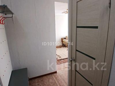 1-комнатная квартира · 34 м² · 2/5 этаж, 4 мик 12 за 2.7 млн ₸ в Житикаре