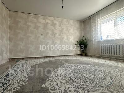 Отдельный дом · 2 комнаты · 87 м² · 10 сот., Ск Гаухар 139б — Ск Сарбаз, поворот от заправки казакойл за 8.5 млн ₸ в Актобе, жилой массив Кирпичный