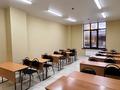 Офисы, образование, конференц-залы, кабинеты и рабочие места, студии · 43 м² за 215 000 〒 в Актобе, мкр 5 — фото 3