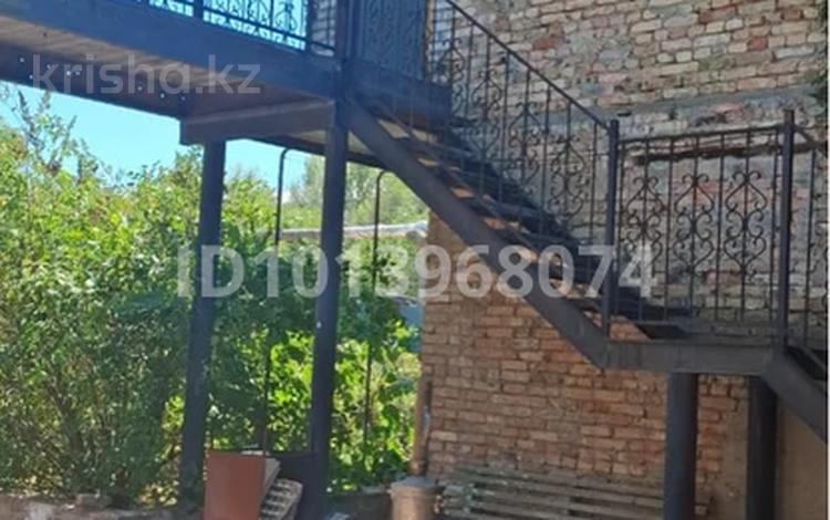 1 комната · 42 м² · 2/2 этаж, Абая 6 — Жилой сектор.. за 30 000 ₸ в Приозёрске — фото 2