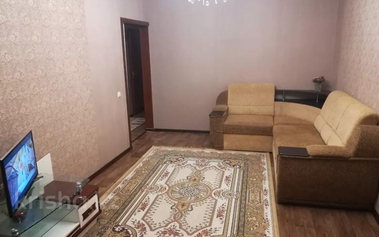 2-бөлмелі пәтер, 50 м² тәулігіне, Кунаева 4, бағасы: 14 000 〒 в Таразе — фото 9