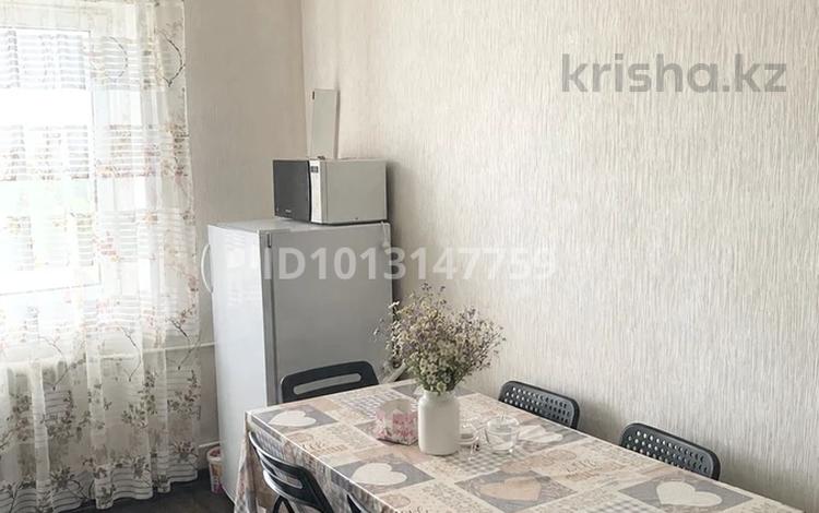 2-бөлмелі пәтер · 69 м² · 5/5 қабат, Жаңа орда ш/а. 22 — Московская Кызыл жарская, бағасы: 23 млн ₸ в Уральске, мкр Жана Орда — фото 15