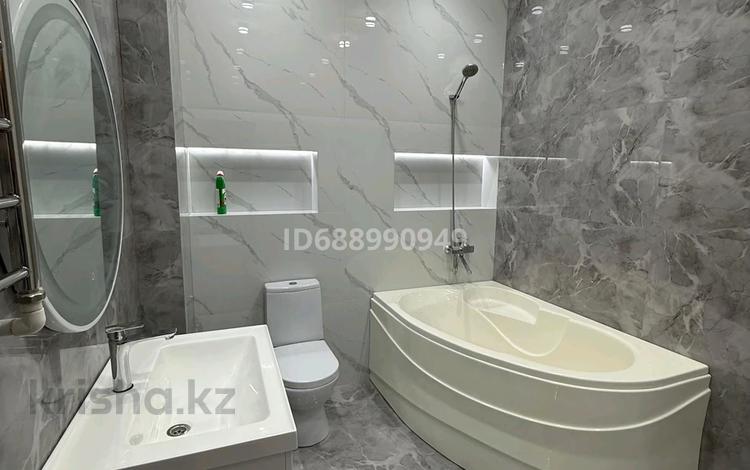 3-бөлмелі пәтер · 145 м² · 4/4 қабат, Акшагала, бағасы: 68.5 млн ₸ в Атырау, мкр Авангард-2 — фото 45