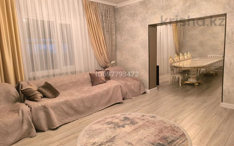 Жеке үй · 8 бөлме · 240 м² · 9 жүзд., Кулымбаева 20, бағасы: 75 млн ₸ в  — фото 3