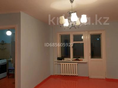 2-бөлмелі пәтер · 40 м² · 3/5 қабат, улица Момышулы, бағасы: 10 млн ₸ в Кентау