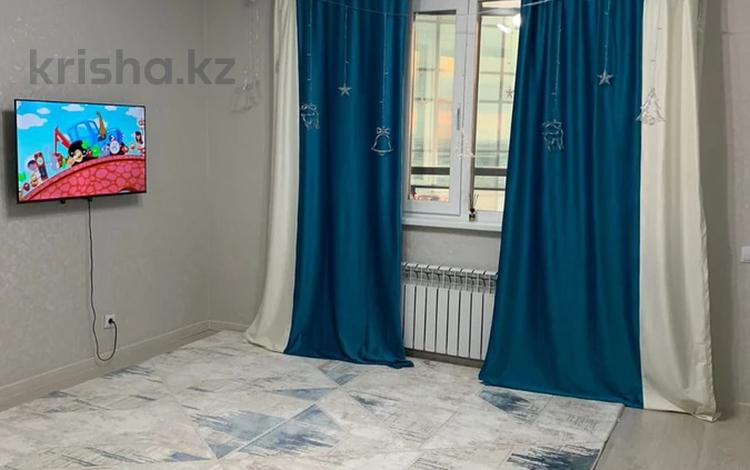 2-комнатная квартира, 44 м², 15/25 этаж, Чингиз Айтматов 34/1