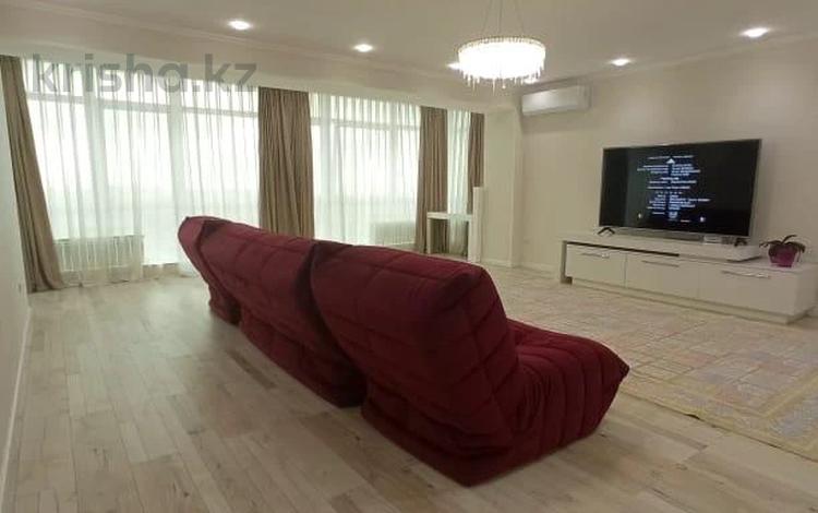 3-комнатная квартира · 100 м² · 11/12 этаж, Жарокова 234 — Байкадамова за 65 млн ₸ в Алматы, Бостандыкский р-н — фото 10