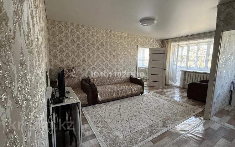 2-бөлмелі пәтер · 42.7 м² · 5/5 қабат, Кабанбай батыр 107, бағасы: 18 млн ₸ в Усть-Каменогорске, Ульбинский — фото 3
