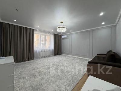 2-бөлмелі пәтер · 90 м² · 1/10 қабат, Қонаев ш/а. 52/2, бағасы: 43 млн ₸ в Уральске, мкр Кунаева