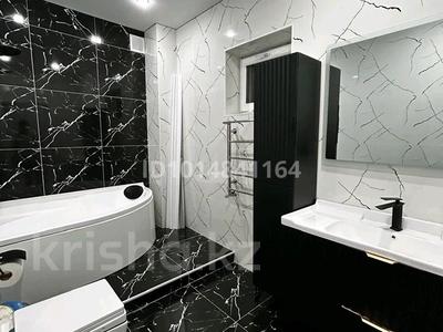 Жеке үй · 7 бөлме · 267 м² · 10 жүзд., Мкр Спутник 143 — На берегу, бағасы: 87 млн ₸ в Конаеве