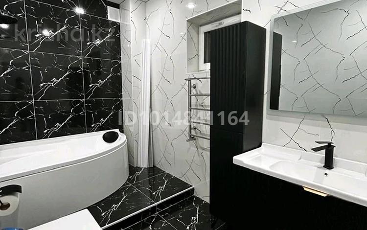 Жеке үй · 7 бөлме · 267 м² · 10 жүзд., Мкр Спутник 143 — На берегу, бағасы: 87 млн ₸ в Конаеве — фото 2