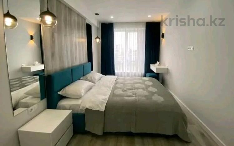 2-комнатная квартира · 56 м² · 9/10 этаж, мкр Юго-Восток, Дюсембекова 13 за 19 000 ₸ в Караганде, Казыбек би р-н — фото 2