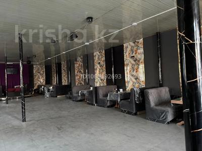 Свободное назначение, офисы, магазины и бутики, общепит, фитнес и спорт, медцентры и аптеки, развлечения, кабинеты и рабочие места, студии · 200 м² за 500 000 〒 в Боралдае (Бурундай)