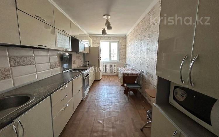 3-комнатная квартира · 100 м² · 9/9 этаж, мкр 12 51 за 12 000 ₸ в Актобе — фото 2
