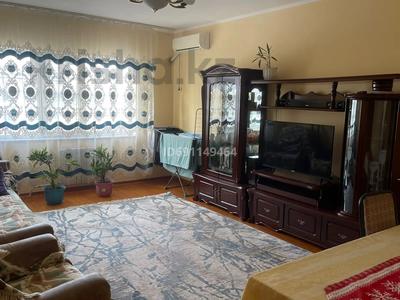 3-комнатная квартира, 90 м², 9/10 этаж, Каратал 8 за 31.5 млн 〒 в Талдыкоргане, Каратал