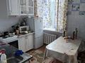 2-бөлмелі пәтер · 60 м² · 3/4 қабат, Казбековой 11 — Строительного магазина жибек жолы. школа искусств. садик. школа, бағасы: 18 млн ₸ в Балхаше — фото 8