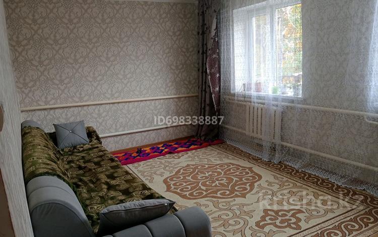 Жеке үй • 6 бөлмелер • 160 м² • 13 сот., Улукбек 25 — Улица Кенен Азербаева, бағасы: 40 млн 〒 в Таразе — фото 12