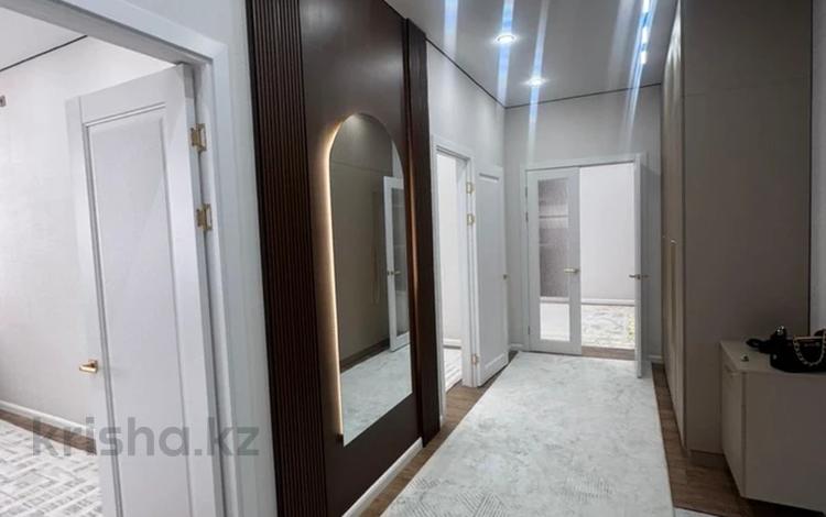 2-комнатная квартира · 82 м² · 4/8 этаж, 32А мкр 4 за 29 млн ₸ в Актау — фото 2