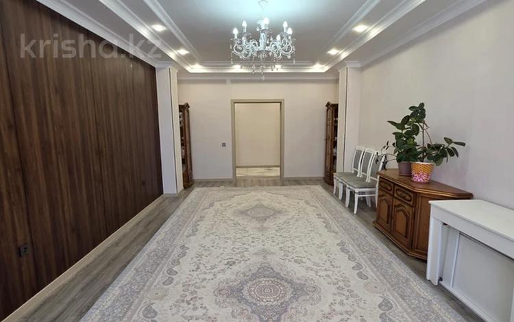 4-бөлмелі пәтер · 143 м² · 7/9 қабат, 17-ш/а. 44, бағасы: 59.7 млн ₸ в Актау, 17-й мкр — фото 2