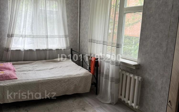 2-бөлмелі пәтер · 45 м² · 2/4 қабат, мкр №7 — Абая-Алтынсарина, бағасы: 257 000 ₸ в Алматы, Ауэзовский р-н — фото 2
