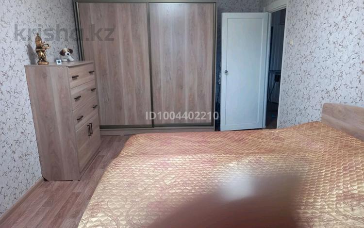 3-бөлмелі пәтер · 62 м² · 5/5 қабат, Айманова 50 — Школа - лицей 16, бағасы: 22.8 млн ₸ в Павлодаре — фото 3