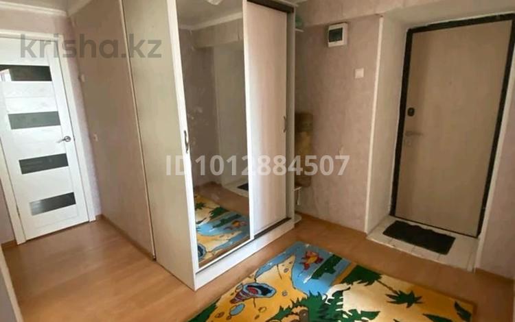2-бөлмелі пәтер · 54 м² · 14/14 қабат, Ауэзова — Ауэзова 3, бағасы: 18 млн ₸ в Семее — фото 2
