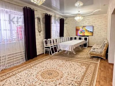 Отдельный дом · 5 комнат · 157.3 м² · 8 сот., Беймбета Майлина за 45 млн 〒 в Деркуле